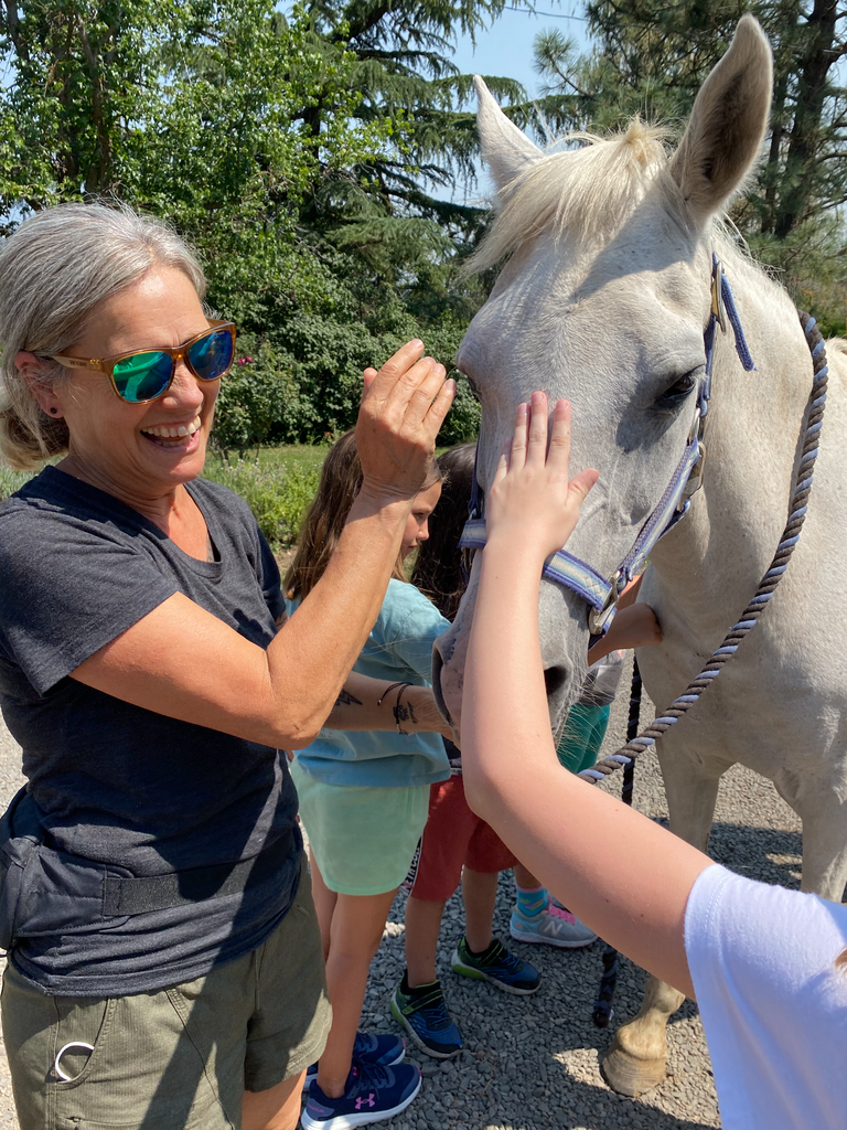 kids with horses 